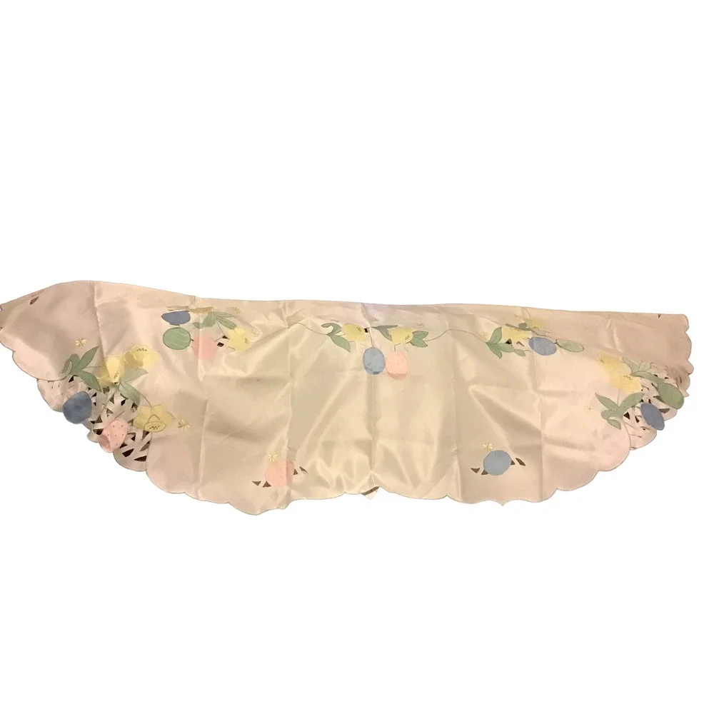 Vintage  Satin Tablecloth Oblong with Appliqué Flowers. Size 60 X 42
